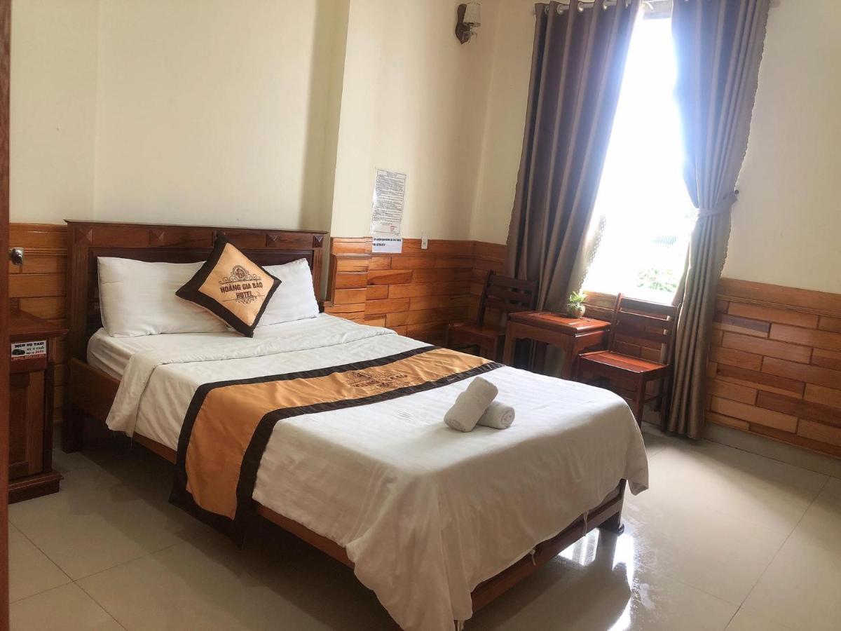 Hoang Gia Bao Hotel Kon Tum Exterior photo