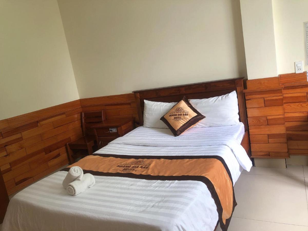 Hoang Gia Bao Hotel Kon Tum Exterior photo
