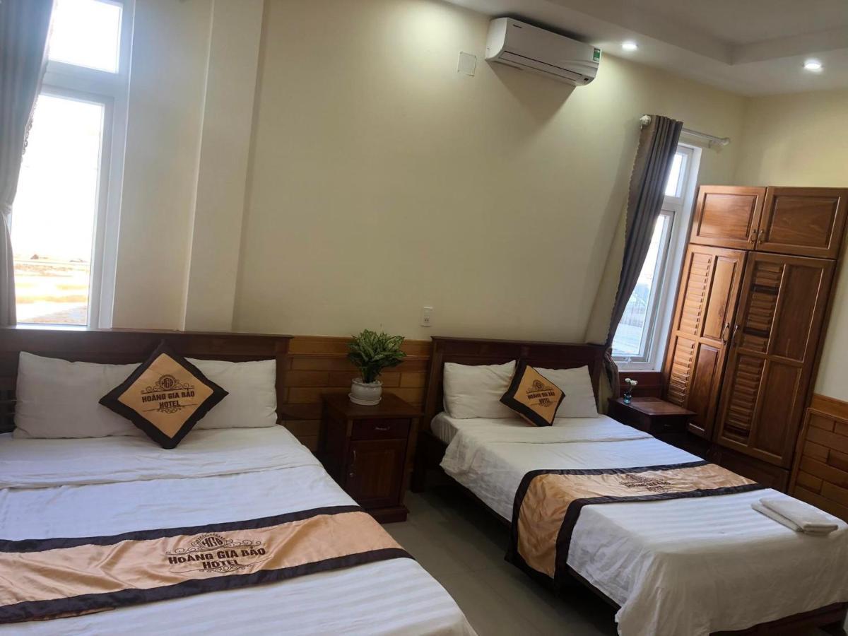 Hoang Gia Bao Hotel Kon Tum Exterior photo