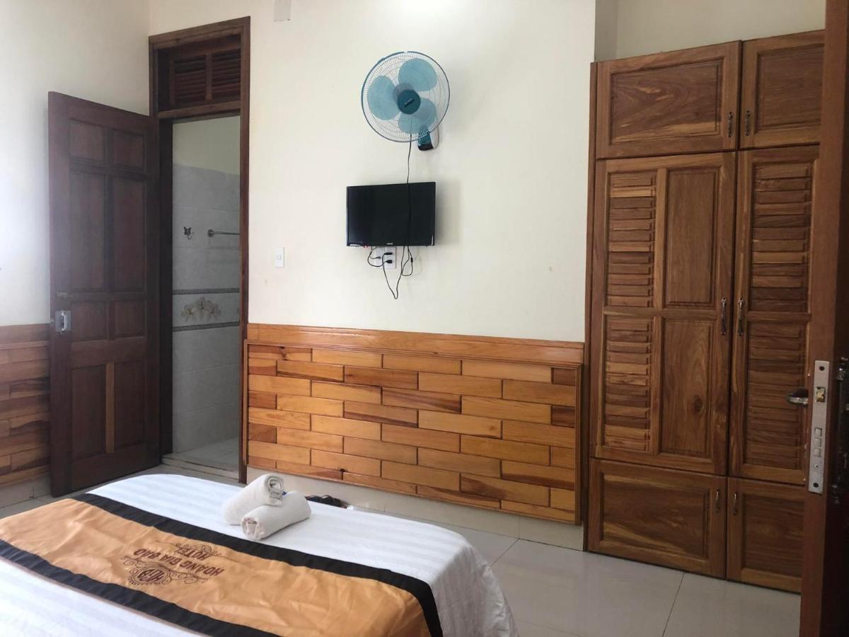 Hoang Gia Bao Hotel Kon Tum Exterior photo